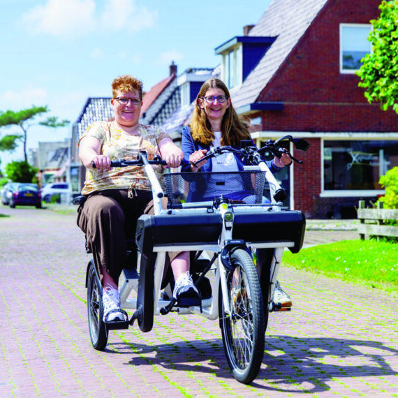 Hartverwarmend: elektrische duofietsen voor Friese zorgorganisaties